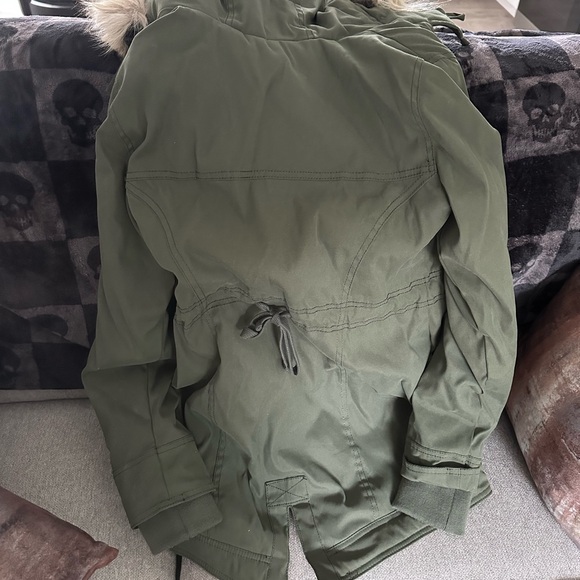 Hollister Olive Military Jacket - Picture 3 of 10